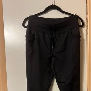 32 Degrees. Black Jogger